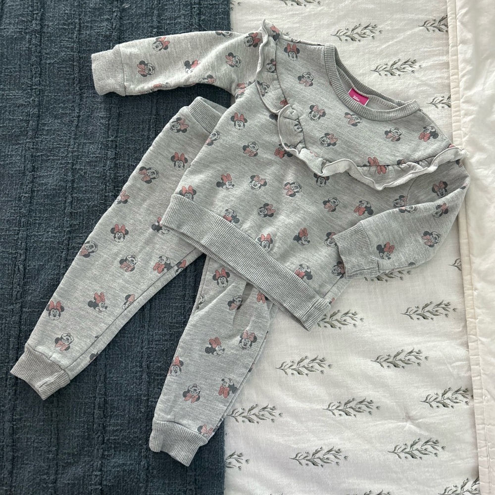 Disney Junior Minnie Sweater Set - 2T